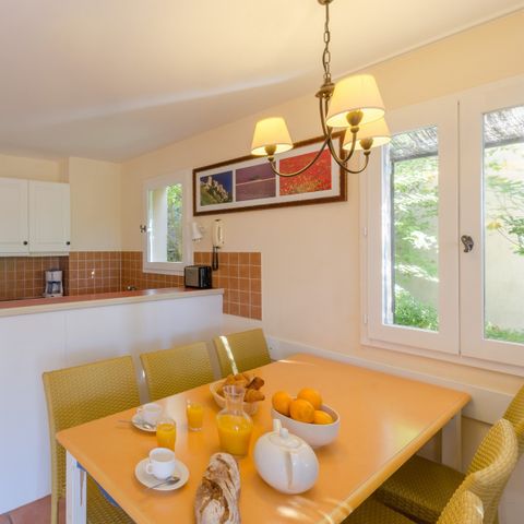 Apartment 8 persons - - 2 bedrooms + 1 sleeping alcove - Balcony