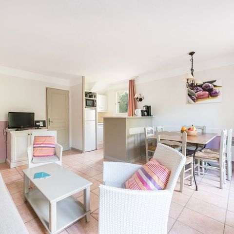House 8 persons - - 2 bedrooms + 1 sleeping alcove - Duplex - Garden - Taillades district