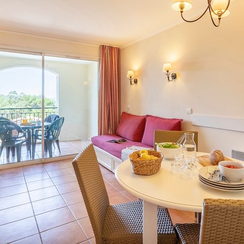 Apartment 5 persons - - 1 bedroom - Balcony