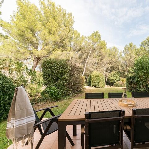 House 8 persons - - 2 bedrooms + 1 sleeping alcove - Duplex - Garden - Taillades district