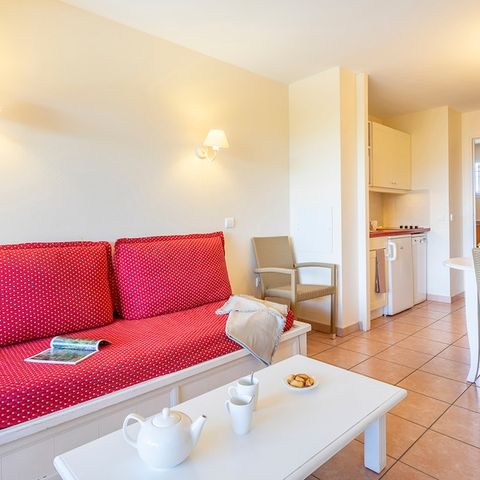 Apartment 6 persons - Flat sleeps 6 - 1 bedroom + 1 sleeping area - Terrace or balcony