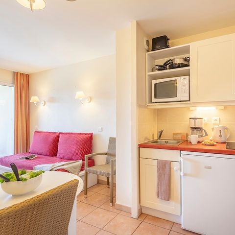 Apartment 6 persons - Flat sleeps 6 - 1 bedroom + 1 sleeping area - Terrace or balcony