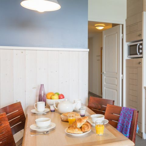 APARTMENT 4 people - - 1 bedroom - Sea view