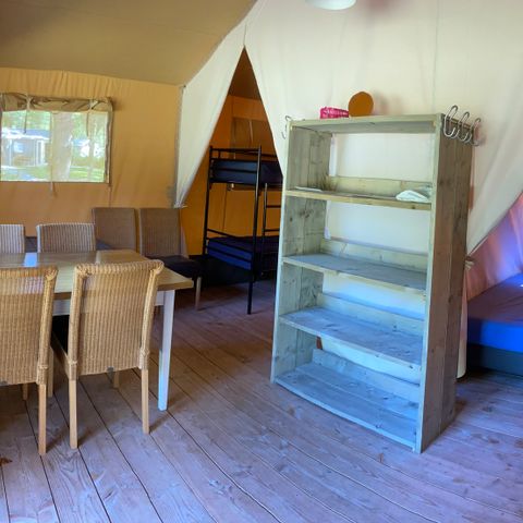 CANVAS AND WOOD TENT 6 people