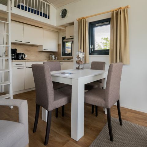 UNUSUAL ACCOMMODATION 4 people - Tiny Lodge 2+2