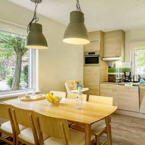 BUNGALOW 6 people - VIP BK712