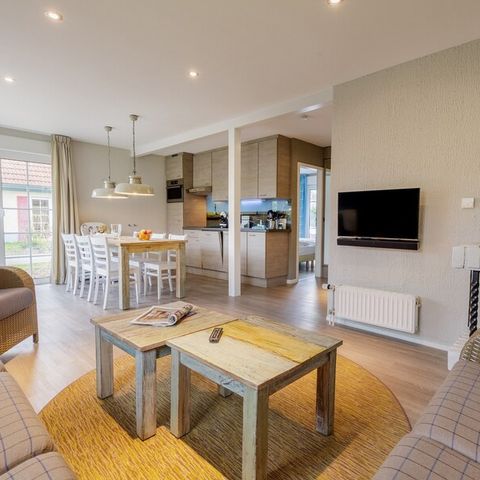 BUNGALOW 6 people - Premium BK404