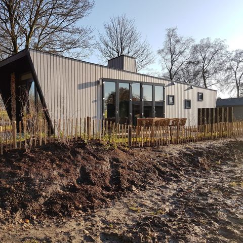 HOUSE 4 people - Just Nature