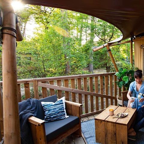 Canvas and wooden tent 4 persons - Lodgetent