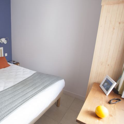 APARTMENT 6 people - - 1 bedroom + 1 sleeping alcove - Terrace or balcony - Sea view