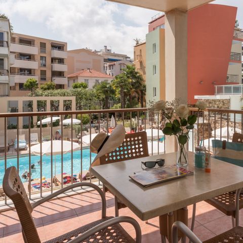 APARTMENT 4 people - - 1 bedroom - Terrace - Air conditioned