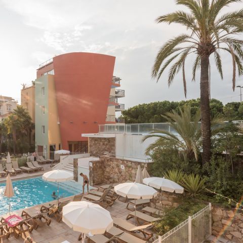 Pierre & Vacances Premium Résidence Port Prestige - Camping Alpes-Maritimes - Image N°6