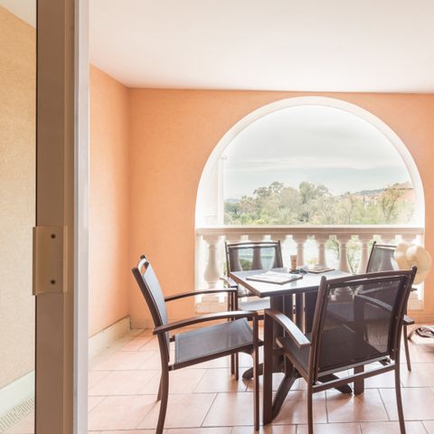 APARTMENT 6 people - (max. 4 adults) Standard