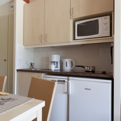 APARTMENT 4 people - - 1 bedroom