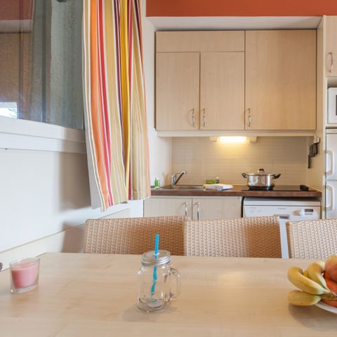 APARTMENT 6 people - - 1 bedroom + 1 sleeping alcove - Terrace or balcony - Sea view