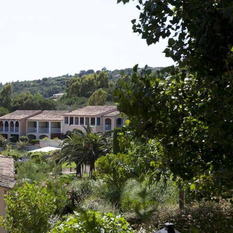Pierre & Vacances Résidence Les Parcs de Grimaud - Camping Var - Image N°2