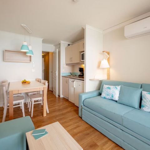 Studio 4 persons - 1 sleeping - Alcove - Air-conditioned - Terrace or balcony - Sea view