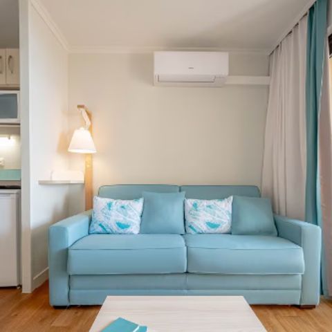 Studio 4 persons - 1 sleeping - Alcove - Air-conditioned - Terrace or balcony