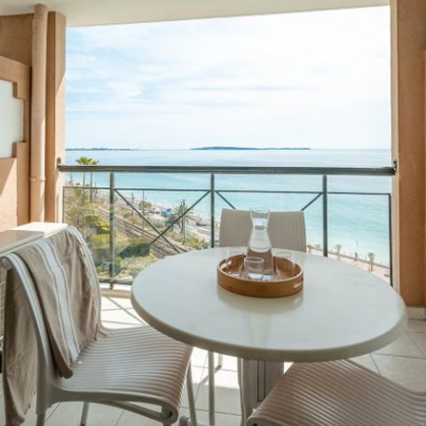 APARTMENT 4 people - - 1 bedroom - Sea view - Air-conditioned - Terrace or balcony