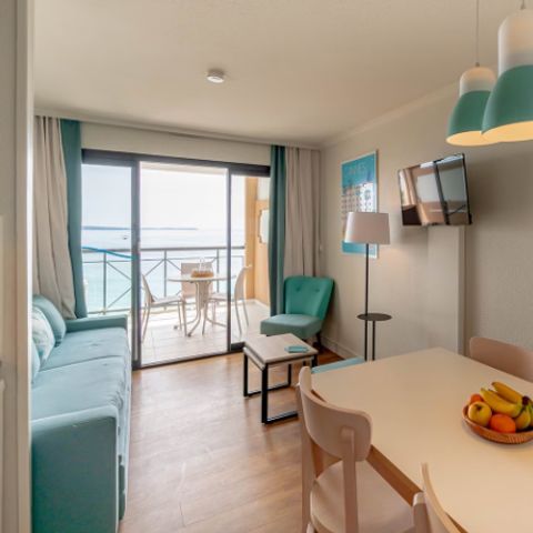 APARTMENT 4 people - - 1 bedroom - Sea view - Air-conditioned - Terrace or balcony