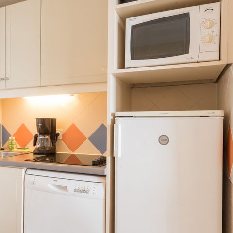 APARTMENT 7 people - - 1 bedroom + 1 sleeping alcove - Sea view - Terrace or balcony