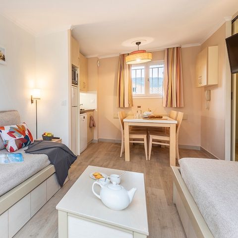 APARTMENT 7 people - - 1 bedroom + 1 sleeping alcove - Terrace or balcony