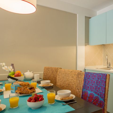 APARTMENT 6 people - - 1 bedroom + 1 sleeping alcove - Terrace or balcony