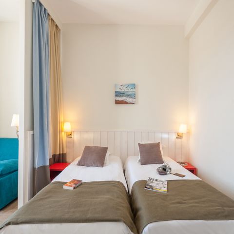 APARTMENT 4 people - - 1 bedroom