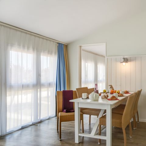 APARTMENT 5 people - - 1 bedroom