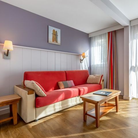 Apartment 6 persons - - 1 bedroom + 1 sleeping alcove - Garden view