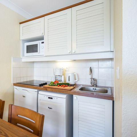 Apartment 4 persons - 1 bedroom - Balcony - Street side