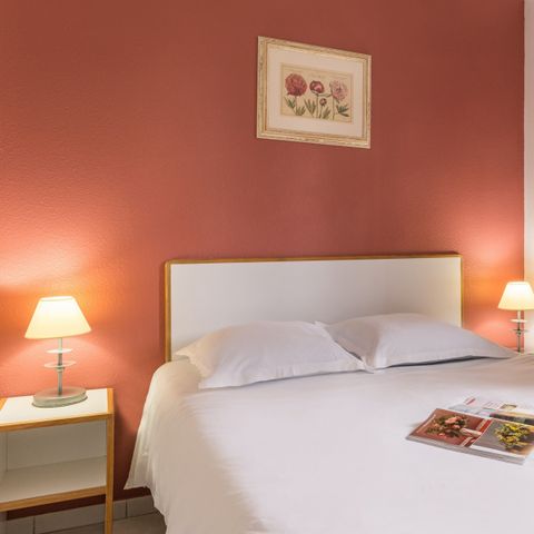 APARTMENT 7 people - - 1 bedroom + 1 sleeping alcove