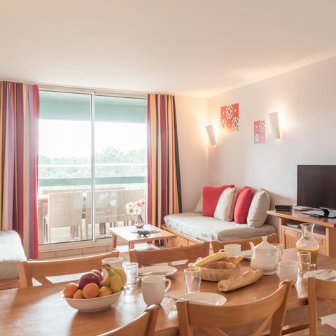 APARTMENT 7 people - - 1 bedroom + 1 sleeping alcove - Golf view