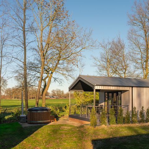 Chalet 4 persons - Meadowview with hot tub