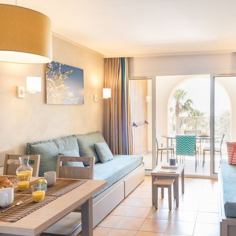 APARTMENT 4 people - - 1 bedroom - Terrace or Balcony