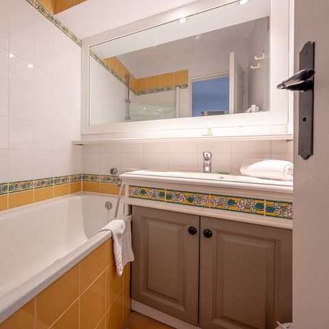APARTMENT 6 people - - 1 bedroom - Terrace or Balcony - Sea view