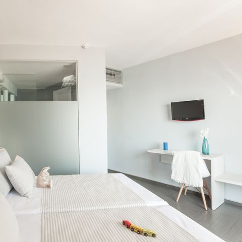 BEDROOM 2 people - Room Superior Air-conditioned & Seaview