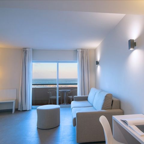 BEDROOM 2 people - Junior Suite Balcony - Sea view - 1 bedroom