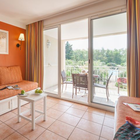 APARTMENT 5 people - - 1 bedroom - Terrace or balcony - Pool view - Air conditioned