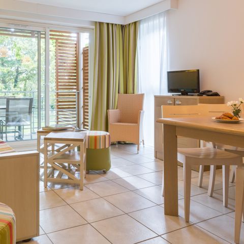 APARTMENT 6 people - - 2 bedrooms - Duplex - Terrace or balcony