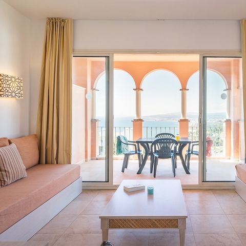 APARTMENT 4 people - Flat 4 people - 1 bedroom - balcony - sea view