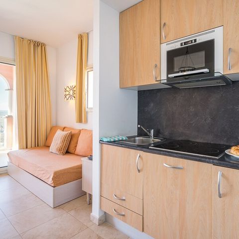 APARTMENT 4 people - Flat 4 people - 1 bedroom - balcony - sea view