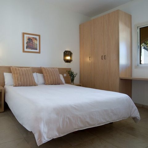 APARTMENT 6 people - Flat 6 people - 2 bedrooms - balcony - sea view