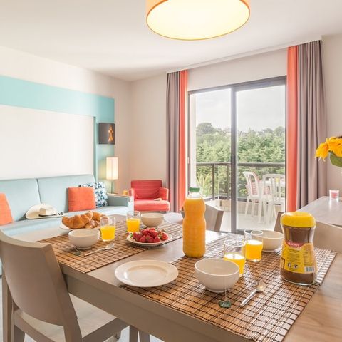 Apartment 5 persons - 5-person flat - 1 bedroom - Terrace or balcony