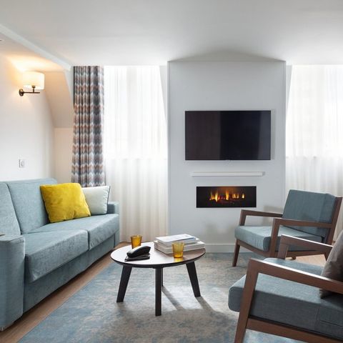 APARTMENT 6 people - - 2 bedroom - Customs building