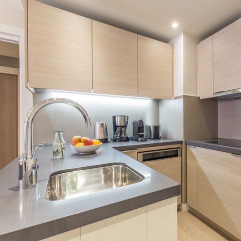 APARTMENT 8 people - - 3 bedrooms - Terrace or balcony - Harbor buildings