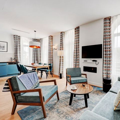 APARTMENT 8 people - - 3 bedroom - Customs building