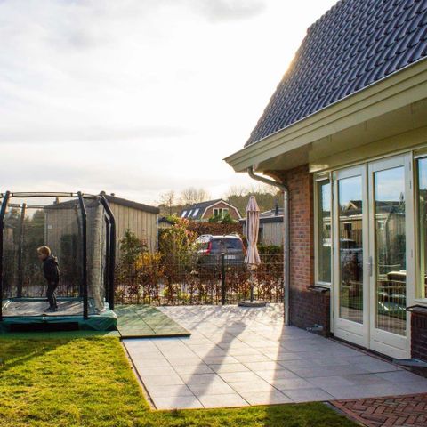 BUNGALOW 5 people - Kids – no pets allowed (max. 4 adults) 