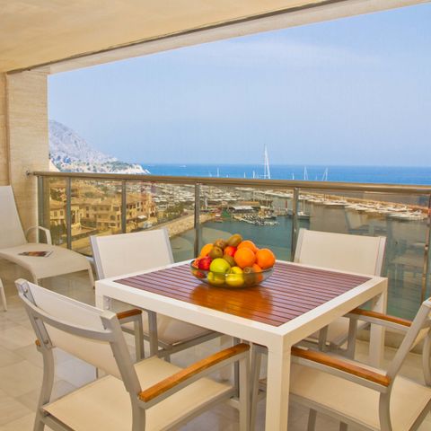 Apartment 5 persons - (max. 4 adults) Standard Sea view