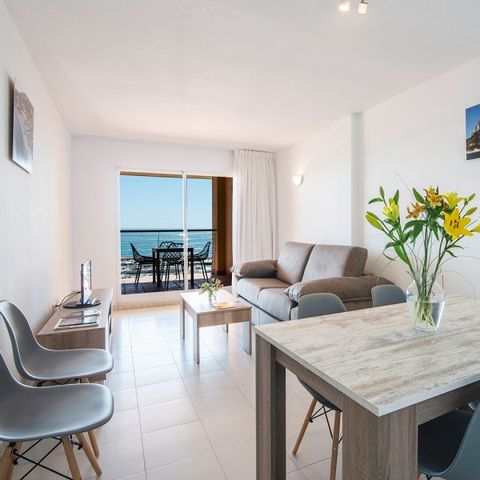 Apartment 5 persons - Flat 5 people - 2 bedrooms - Sea view - Balcony